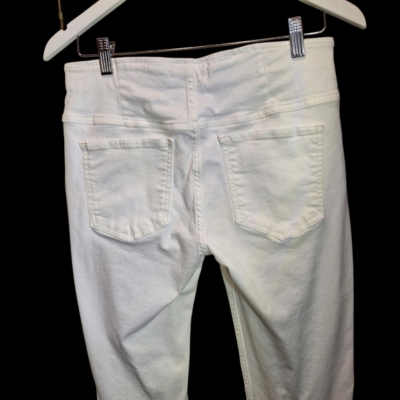 Free People Pull-On High Waisted Stretch Flare White Jeans Women Size 29 - Picture 6 of 16